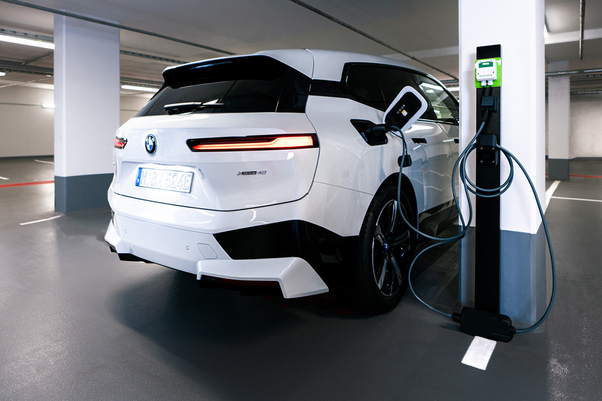 BMW HeyCharge