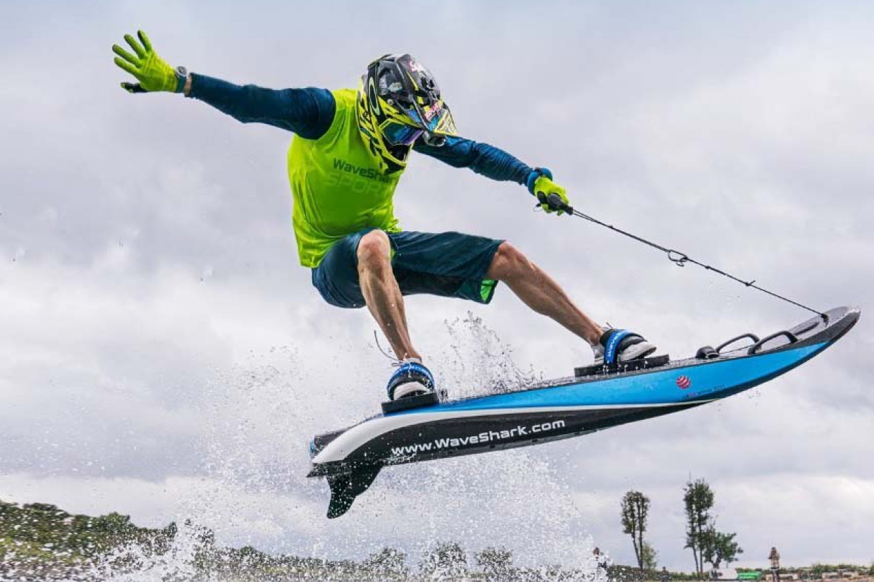 Waveshark launches new Jetboard 2 and Foil 2 electric surfboards Move