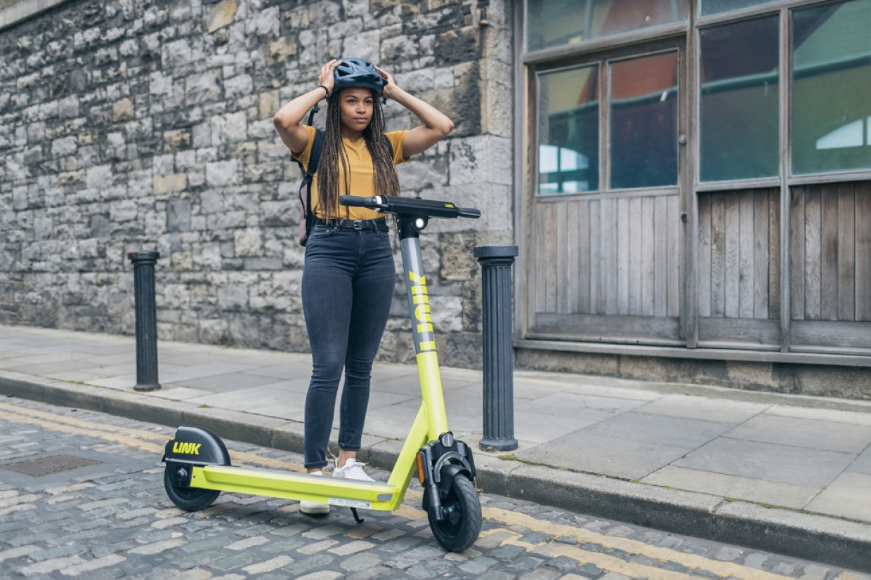 Rental e-scooter trials to be extended until 2024 Move Electric