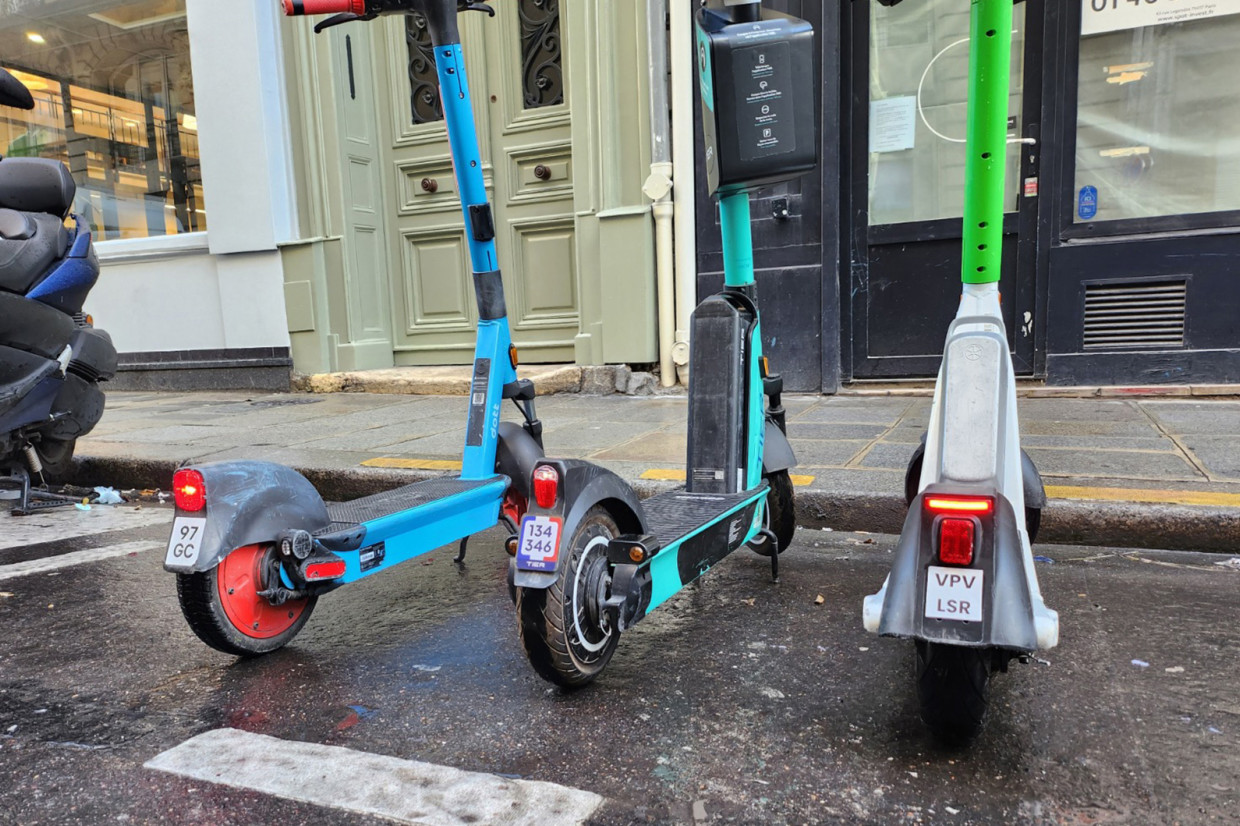 residents vote this week on whether to ban e-scooters | Move