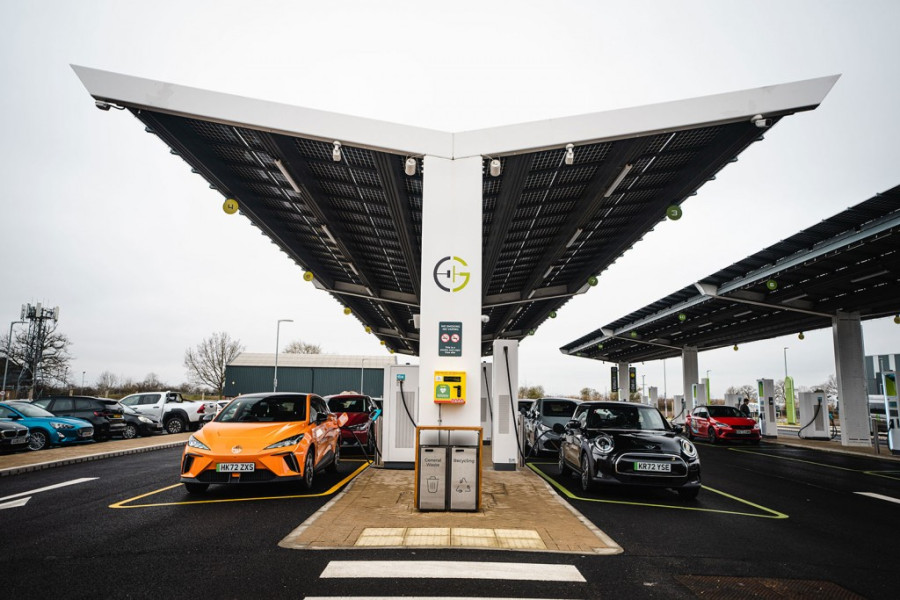 Electric cars charging at a Gridserve charging hub