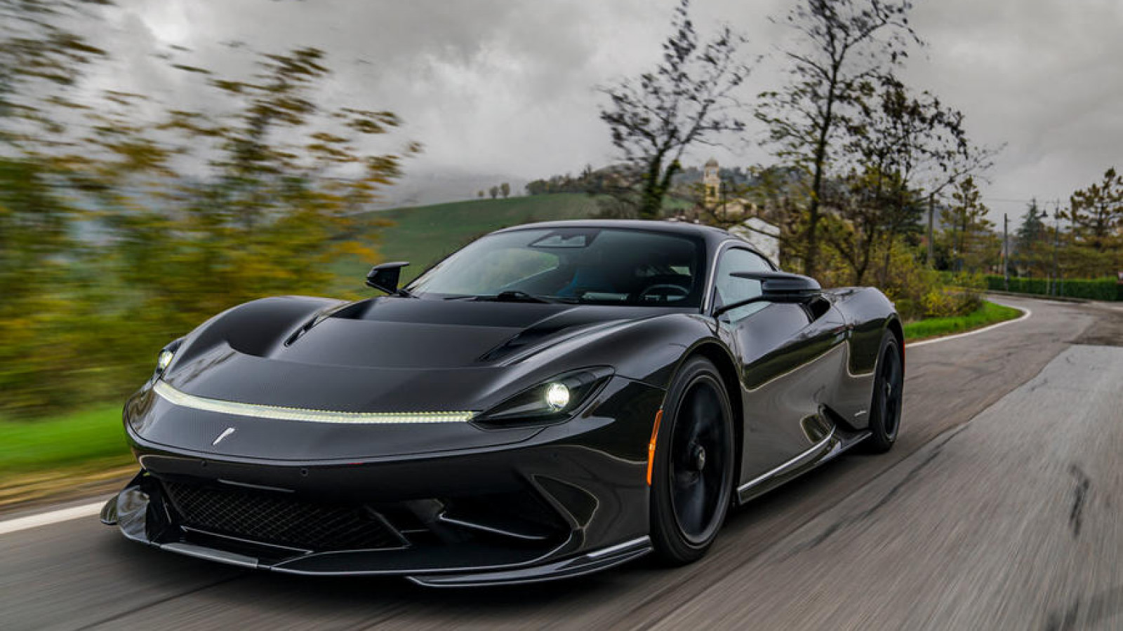 8= Pininfarina Battista - 120kWh