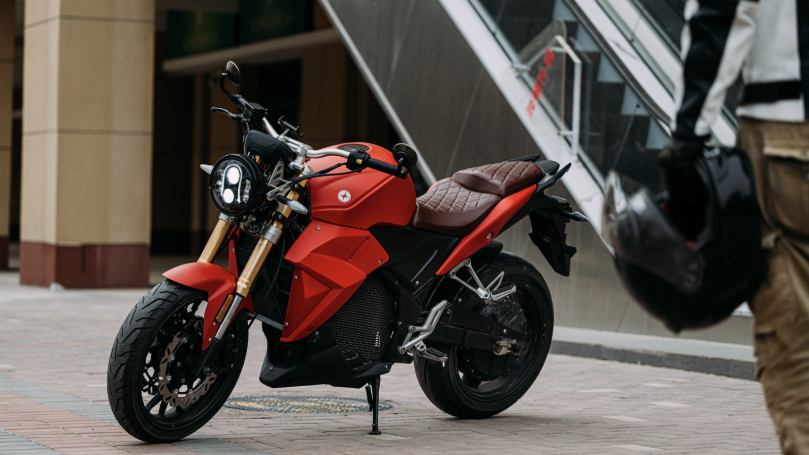 The 20 electric motorbikes with the longest range Move Electric