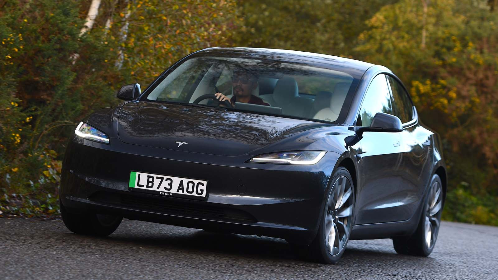 Tesla Model 3 2024