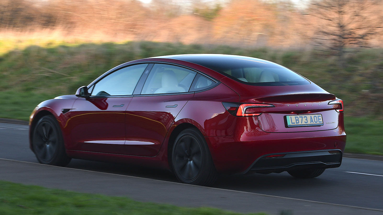 Nos ENCANTA el Tesla Model 3 porque... Tesla Model 3