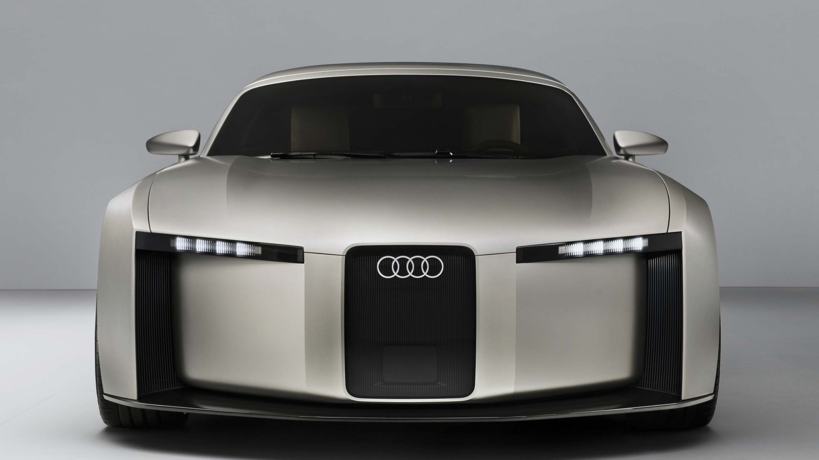 Audi ha presentado un llamativo deportivo biplaza inspirado en el TT, que anticipa un nuevo y radical lenguaje de diseño para todos sus próximos modelos y que se convertirá en un coche de producción.