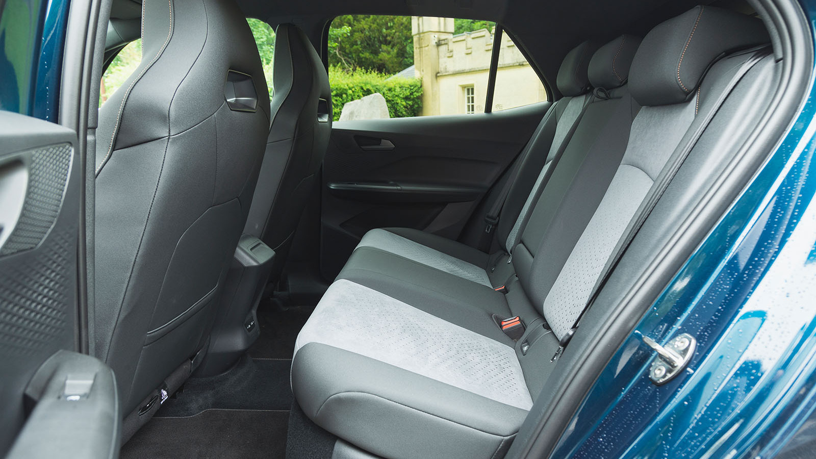 Wir LIEBEN den Cupra Born, weil...