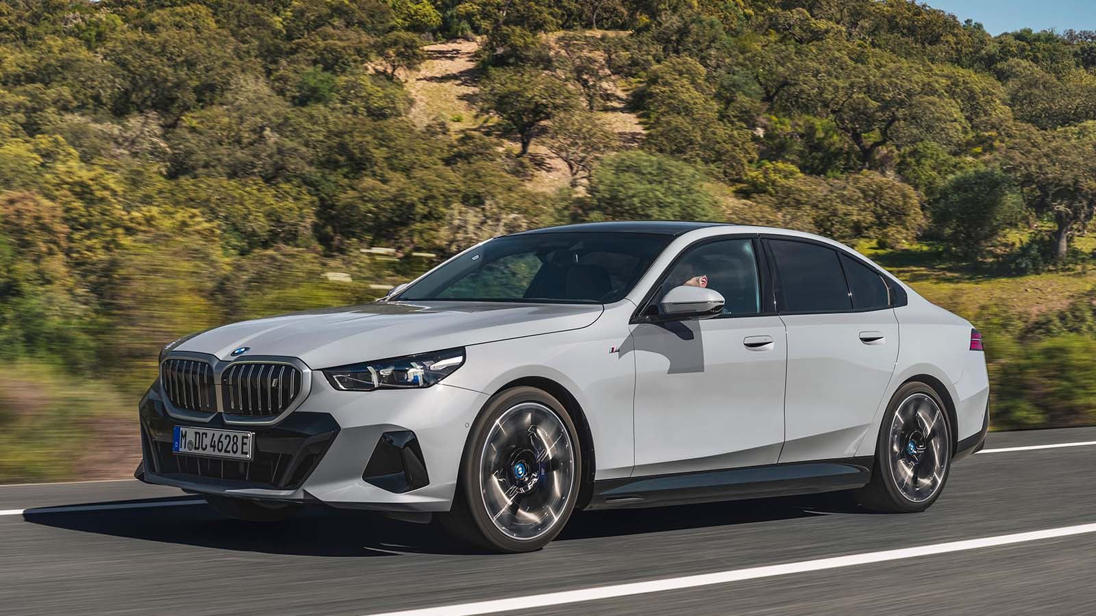 BMW i5