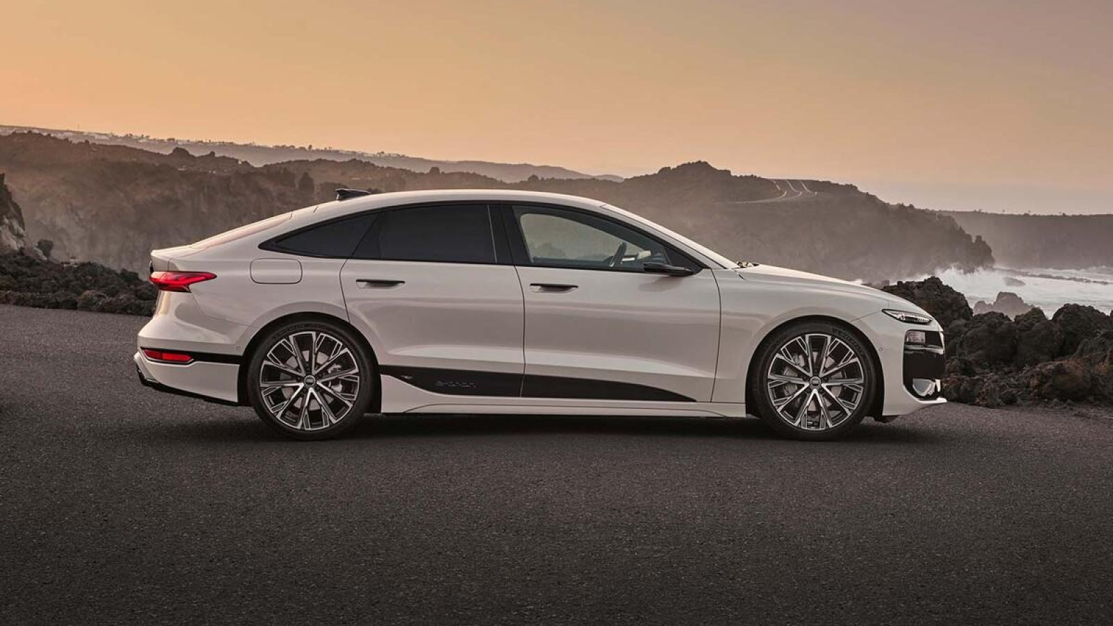 Audi A6 Sportback e-tron – 756km (470 miles)