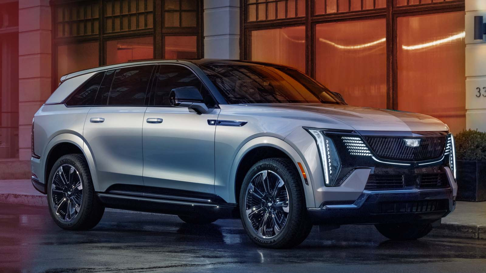 6. Cadillac Escalade iQ - 200kWh