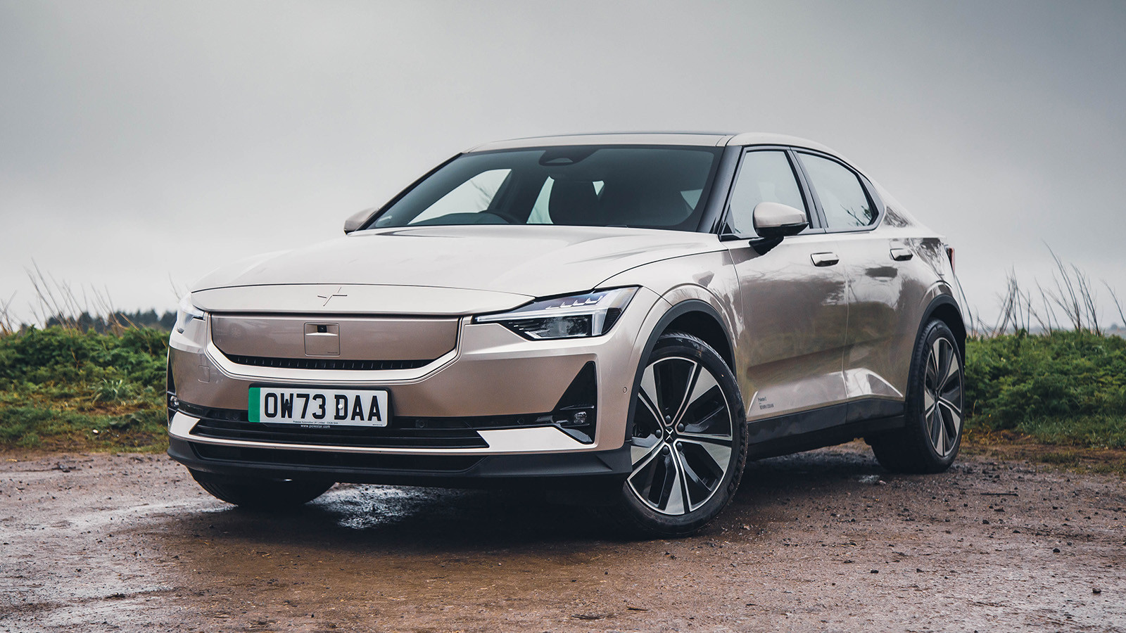 Polestar 2 – 657km (408 miles)