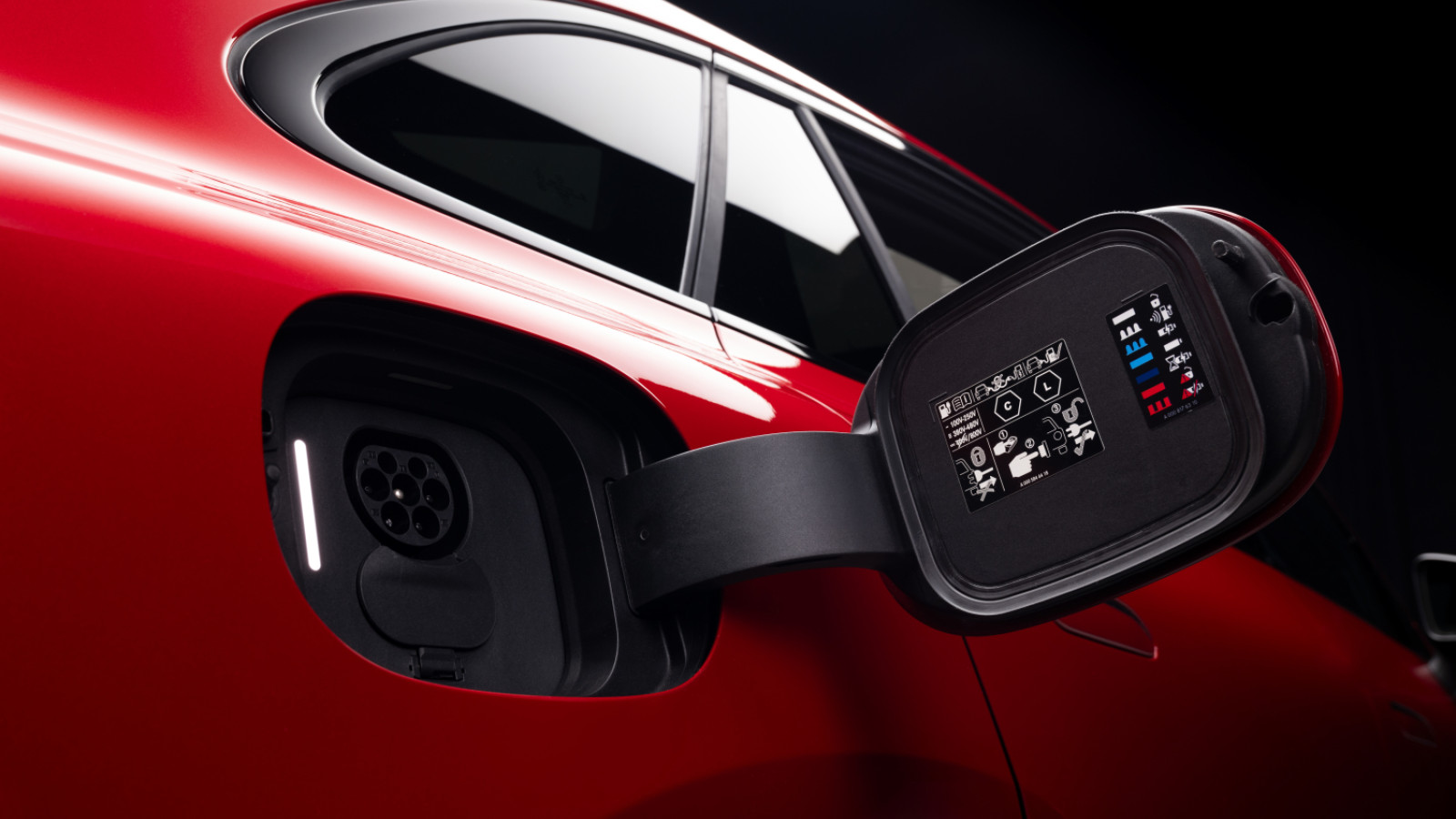 Mercedes GLC EQ charging flap