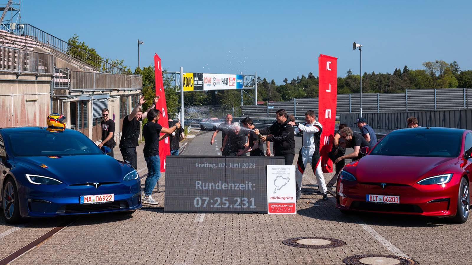 5. Tesla Model S Plaid - 7m 25sec Tesla Model S Plaid