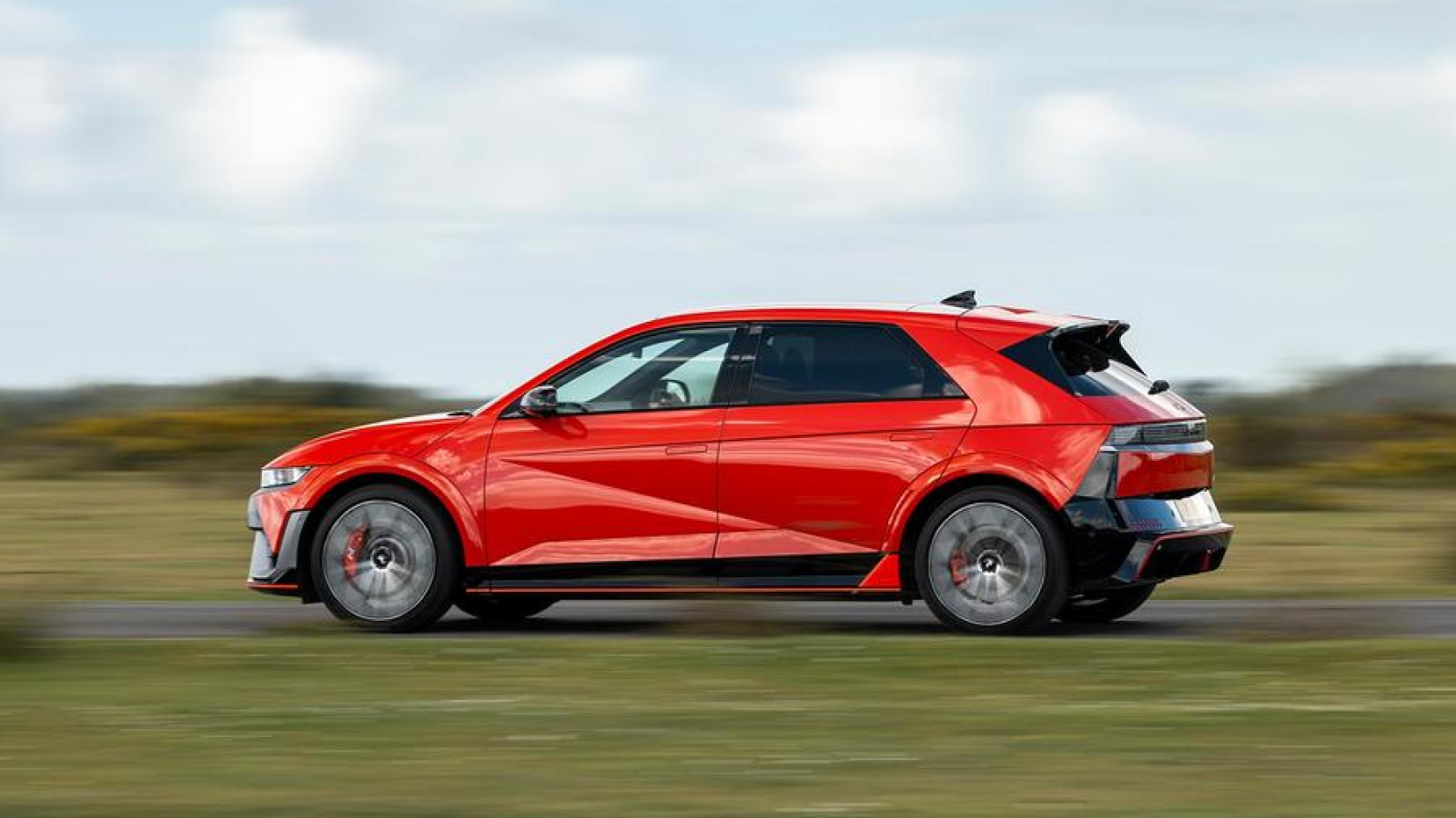 Hyundai Ioniq 5 N - 7:45.5