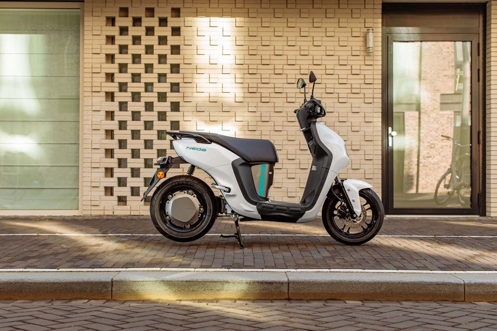 Yamaha Neo's electric scooter review | Move Electric