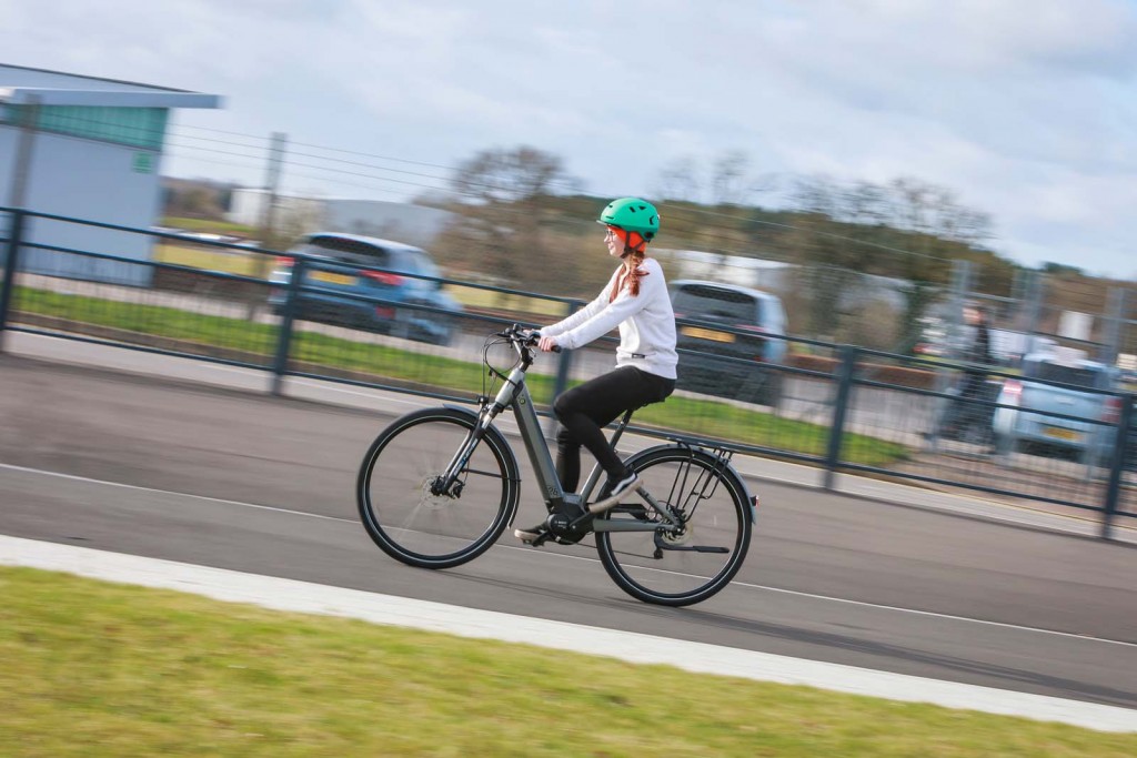 Moustache Samedi 28.3 Open e bike review Move Electric