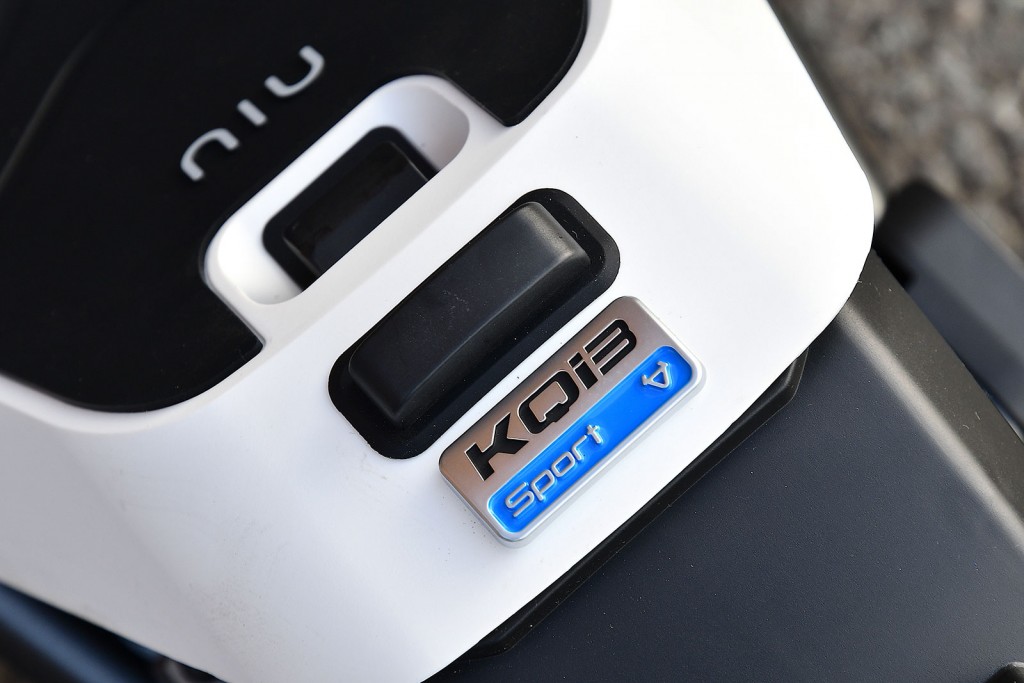 NIU KQi3 Review - Sport, Pro, Or Max (Which One to Choose?)