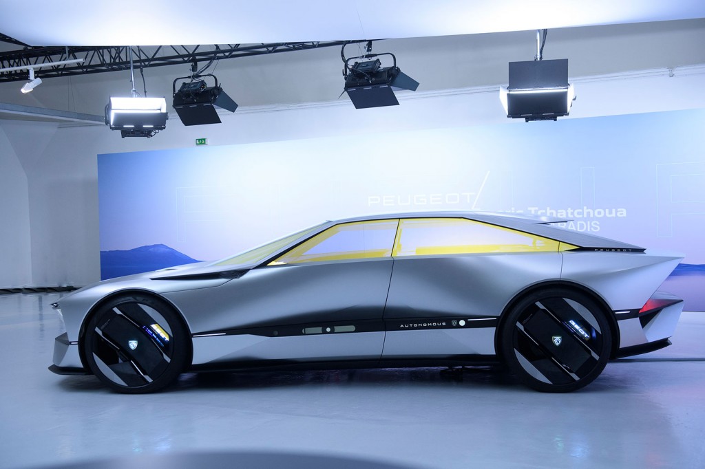 The Peugeot Inception electric concept car is a beautiful