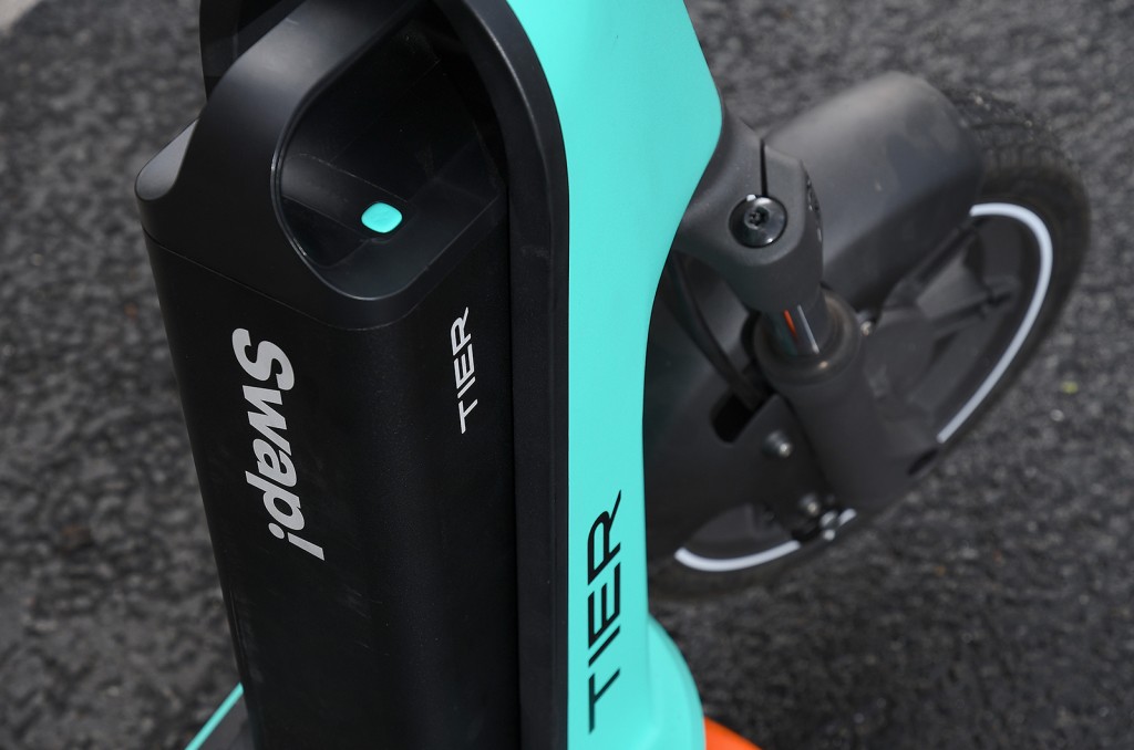 bønner travl Bløde Tier 6 electric scooter first ride | Move Electric